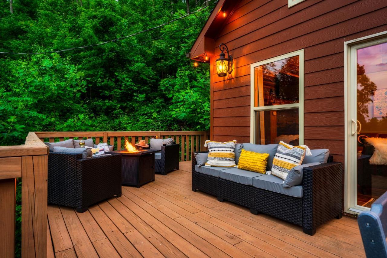 Mountainside - New Luxury Cabin-Fire Table-Hot Tub-3 Pools-Ps5-Bears Gatlinburg Esterno foto