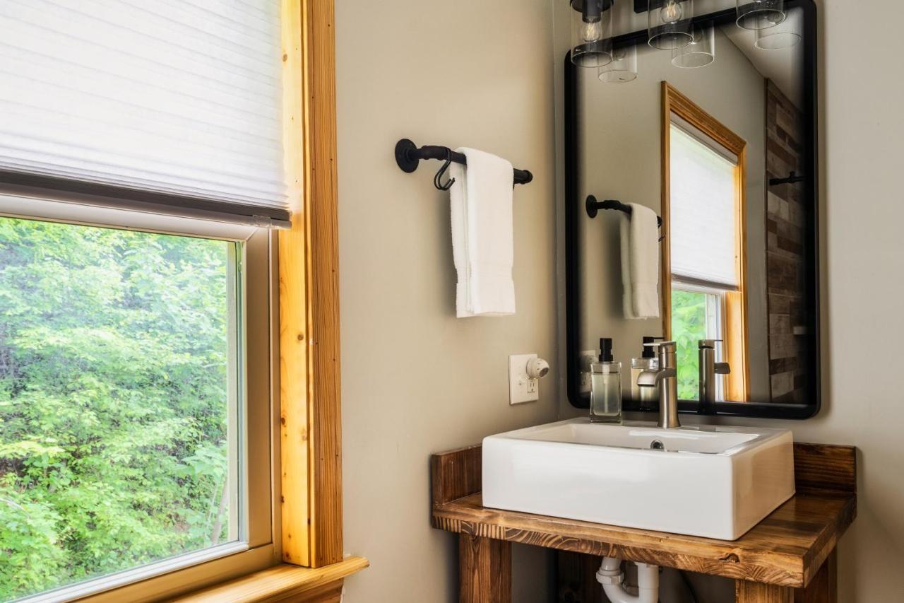 Mountainside - New Luxury Cabin-Fire Table-Hot Tub-3 Pools-Ps5-Bears Gatlinburg Esterno foto