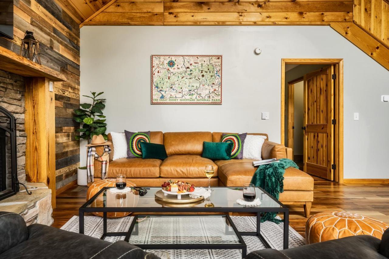 Mountainside - New Luxury Cabin-Fire Table-Hot Tub-3 Pools-Ps5-Bears Gatlinburg Esterno foto