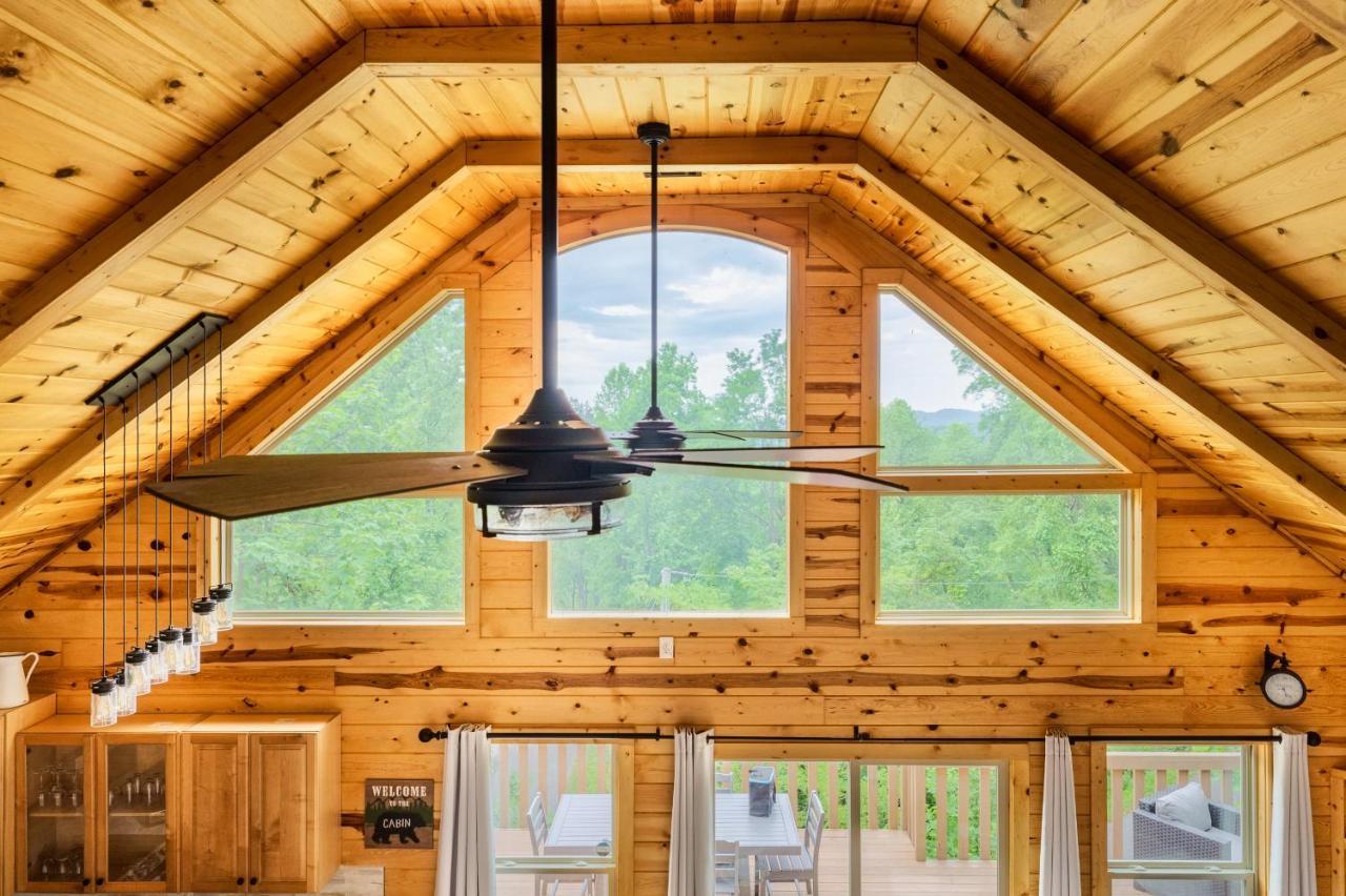 Mountainside - New Luxury Cabin-Fire Table-Hot Tub-3 Pools-Ps5-Bears Gatlinburg Esterno foto