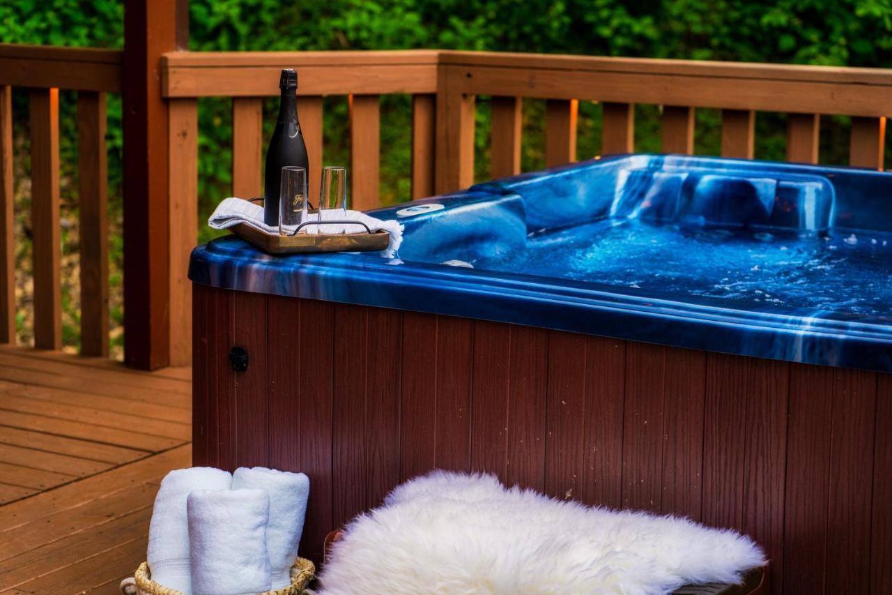 Mountainside - New Luxury Cabin-Fire Table-Hot Tub-3 Pools-Ps5-Bears Gatlinburg Esterno foto