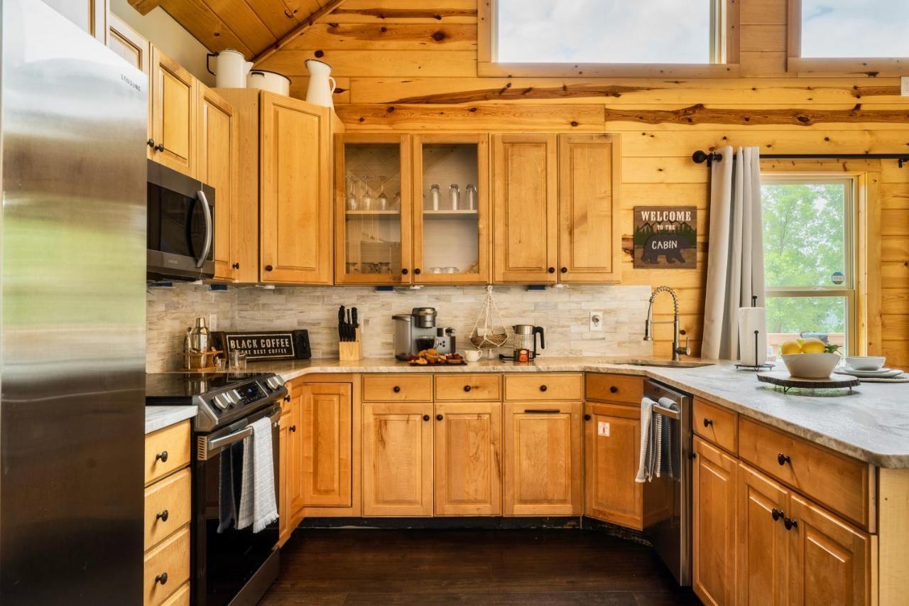 Mountainside - New Luxury Cabin-Fire Table-Hot Tub-3 Pools-Ps5-Bears Gatlinburg Esterno foto